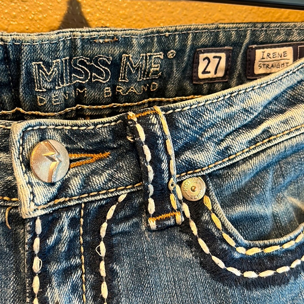 Miss Me Denim - Picture 3 of 4